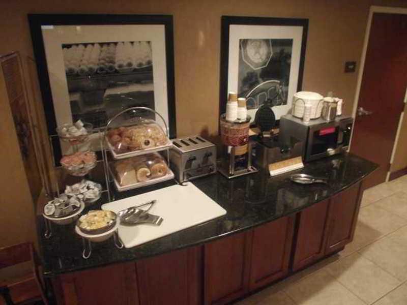 Hampton Inn & Suites Hopkinsville Restaurante foto